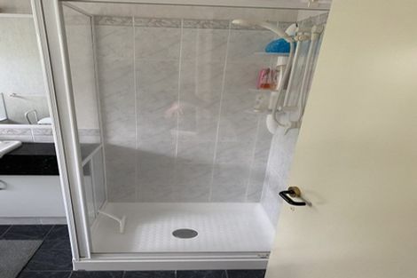 Photo of property in 22 Monterey Key, Papamoa Beach, Papamoa, 3118