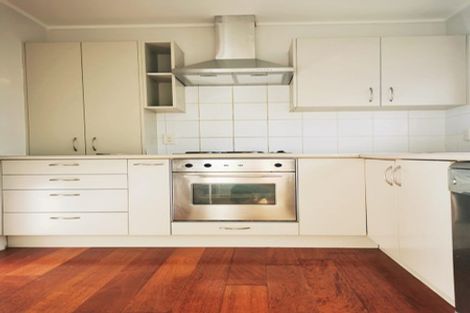 Photo of property in 1/17 Marriott Road, Pakuranga, Auckland, 2010