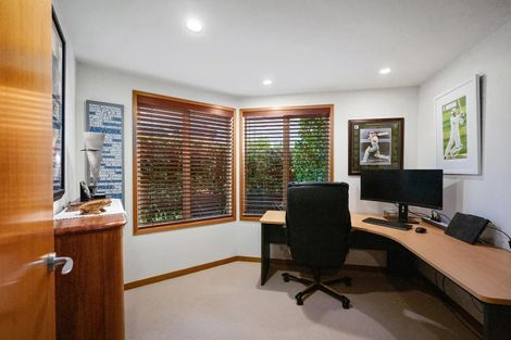 Photo of property in 2/114 Aberdeen Road, Campbells Bay, Auckland, 0620