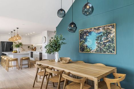 Photo of property in 162 Kupe Drive, Whitianga, 3510