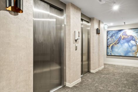 Photo of property in Proximity Apartment Hotel, 804/172 Thorndon Quay, Pipitea, Wellington, 6011