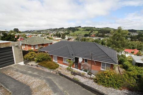 Photo of property in 27 Waldron Crescent, Green Island, Dunedin, 9018