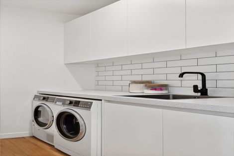 Photo of property in Luggate Park, 17 Cooper Crescent, Luggate, Cromwell, 9383