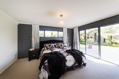 Photo of property in 2 Buttonwood Court, Milson, Palmerston North, 4414