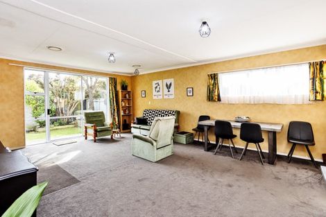 Photo of property in 1 Manapouri Street, Strathern, Invercargill, 9812
