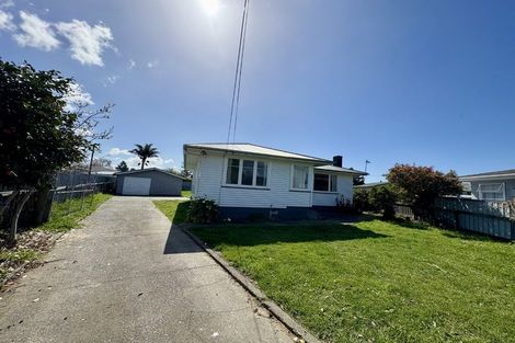 Photo of property in 403 Huia Place, Camberley, Hastings, 4120