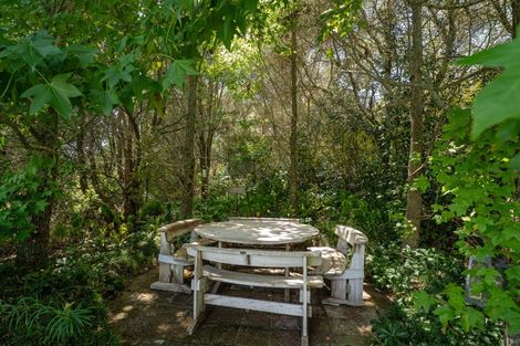 Photo of property in 49 Sarahs Hill, Hahei, Whitianga, 3591