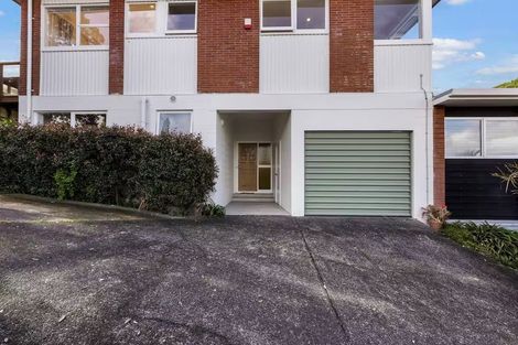 Photo of property in 3/4 Beach Road, Castor Bay, Auckland, 0620