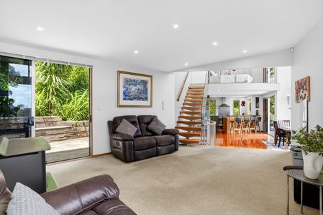 Photo of property in 10 Waitea Road, Muriwai, Waimauku, 0881