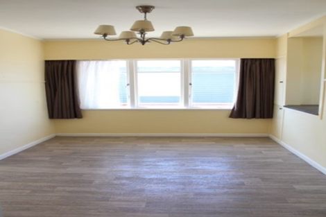 Photo of property in 18 Oxford Street, Fairfield, Hamilton, 3214