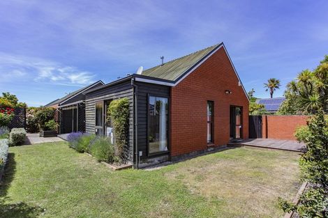 Photo of property in 1/36 Gordon Avenue, St Albans, Christchurch, 8014