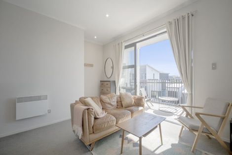 Photo of property in 12 Raranga Lane, Hobsonville, Auckland, 0616