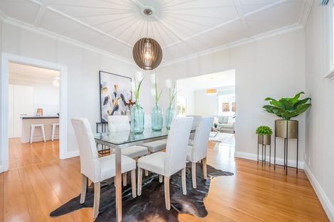 Photo of property in 18 Maire Street, Woburn, Lower Hutt, 5010