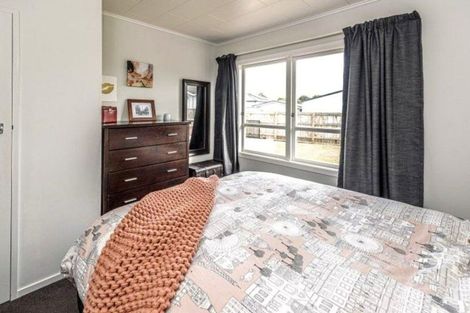 Photo of property in 8a Kings Avenue, Gonville, Whanganui, 4501