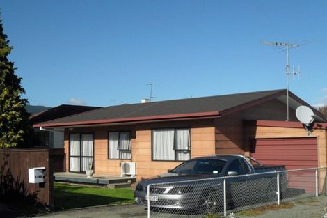 Photo of property in 1/52 Songer Street, Stoke, Nelson, 7011