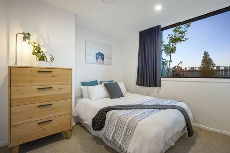 Photo of property in 205/8 Waikumete Road, Glen Eden, Auckland, 0602