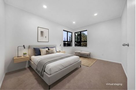 Photo of property in 1/3 Cross Street, Papakura, 2110
