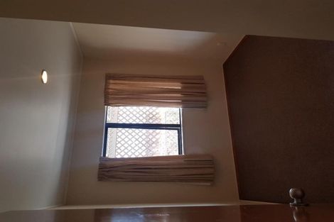 Photo of property in 63 Templeton Place, Clendon Park, Auckland, 2103