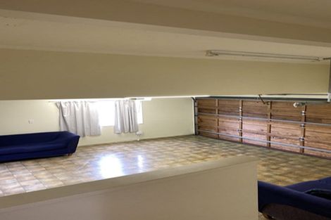 Photo of property in Chantelle Close, 44e Lavery Place, Sunnynook, Auckland, 0632