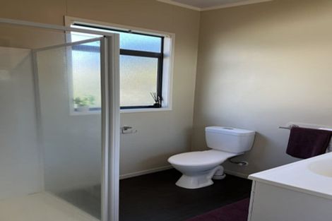 Photo of property in 49a Vincent Street, Howick, Auckland, 2014
