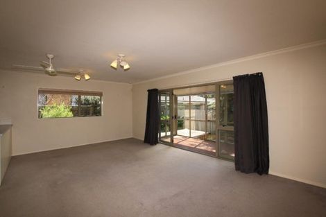 Photo of property in 329a Great South Road, Papakura, 2110