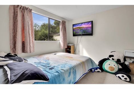 Photo of property in 11 Kowai Place, Amberley, 7410