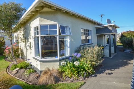 Photo of property in 11 Hargest Crescent, Saint Kilda, Dunedin, 9012