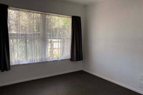 Photo of property in 1/760 Beach Road, Browns Bay, Auckland, 0630