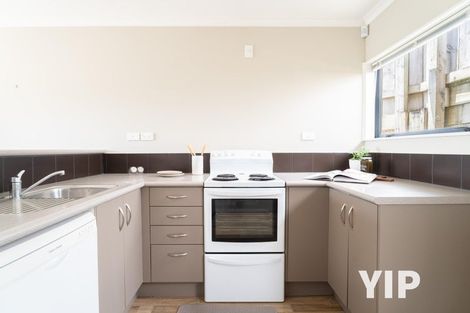 Photo of property in 2 Beazley Avenue, Paparangi, Wellington, 6037