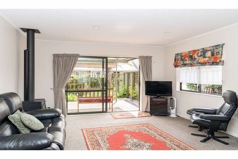 Photo of property in 23a Fairway Drive, Kerikeri, 0230