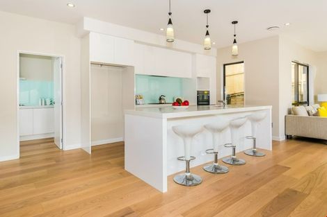 Photo of property in 48 Golden Morning Drive, Albany Heights, Auckland, 0632