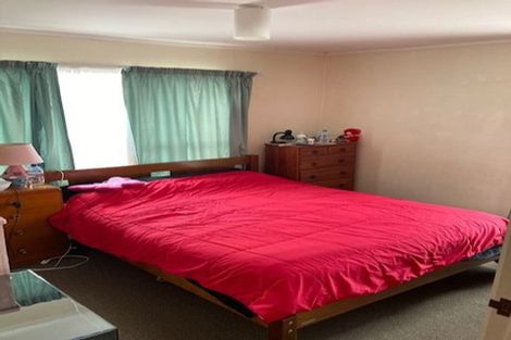 Photo of property in 2/43 Priestley Drive, Bucklands Beach, Auckland, 2014