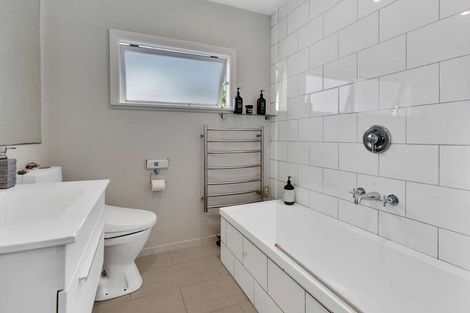 Photo of property in 20 Dickens Street, Stoke, Nelson, 7011