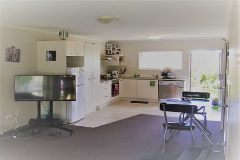 Photo of property in 20/94 Glengarry Road, Glen Eden, Auckland, 0602