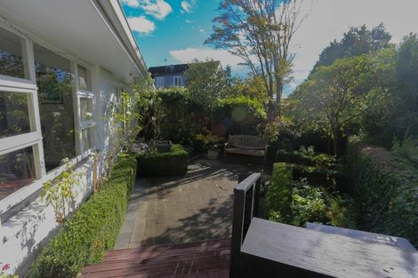Photo of property in 2/2a Medbury Terrace, Fendalton, Christchurch, 8041