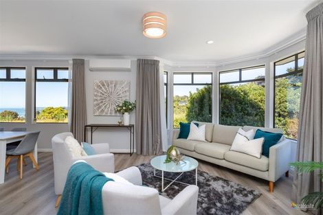 Photo of property in 12a Pekanga Road, Normandale, Lower Hutt, 5010