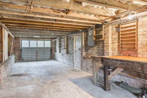 Photo of property in 32 James Tyler Crescent, Lynfield, Auckland, 1042