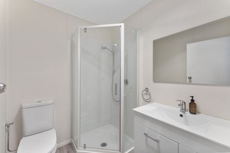 Photo of property in 2/56 Ward Street, Trentham, Upper Hutt, 5018