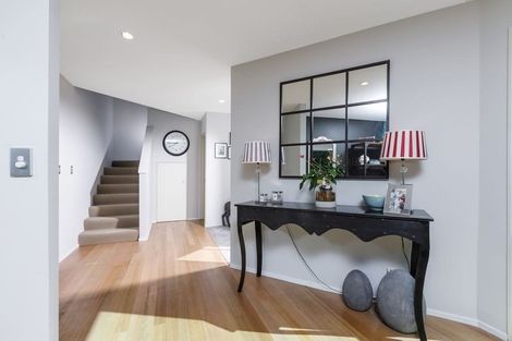 Photo of property in 88c Coronation Road, Hillcrest, Auckland, 0627