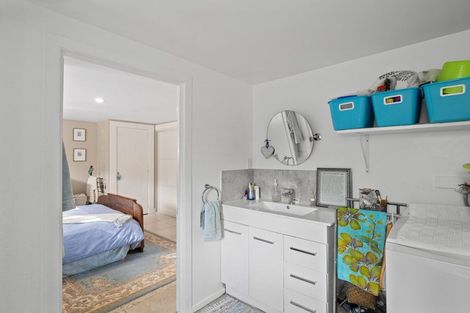 Photo of property in 2/531 Beach Road, Murrays Bay, Auckland, 0630