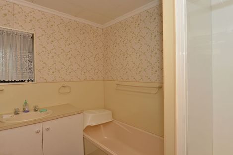 Photo of property in 4/329 Western Hills Drive, Avenues, Whangarei, 0110