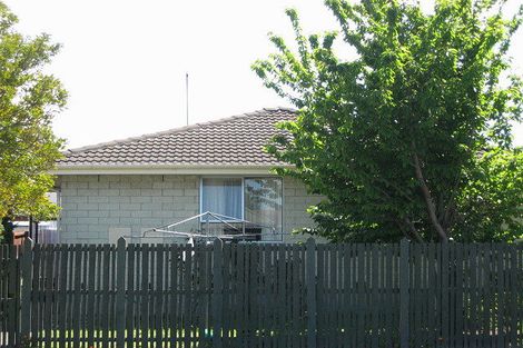 Photo of property in 1/39 Chipping Lane, Redwood, Christchurch, 8051