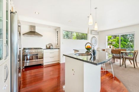 Photo of property in 1/40 Beulah Avenue, Rothesay Bay, Auckland, 0630