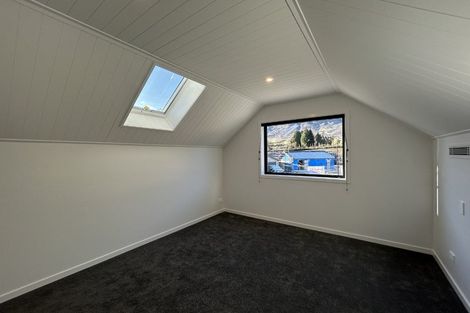 Photo of property in 15 Rowe Drive, Jacks Point, 9371
