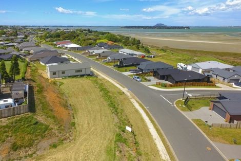 Photo of property in 56 Bert Wall Drive, Omokoroa, 3114