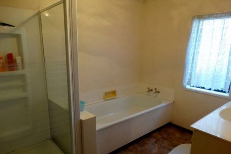 Photo of property in 7 Palomino Drive, Henderson, Auckland, 0612