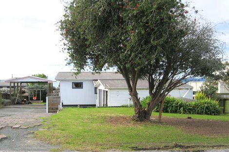 Photo of property in 10 Kotuku Place, Snells Beach, 0920