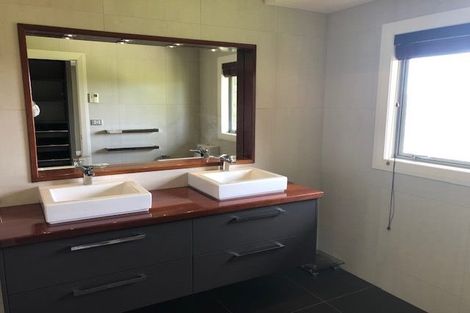 Photo of property in 15 Mcgiven Place, Coatesville, Albany, 0793