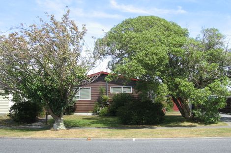 Photo of property in 111 California Drive, Totara Park, Upper Hutt, 5018