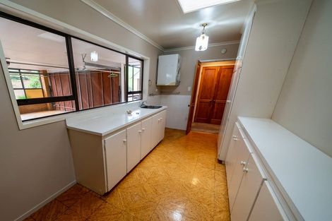 Photo of property in 248 Red Hills Road, Massey, Henderson, 0782